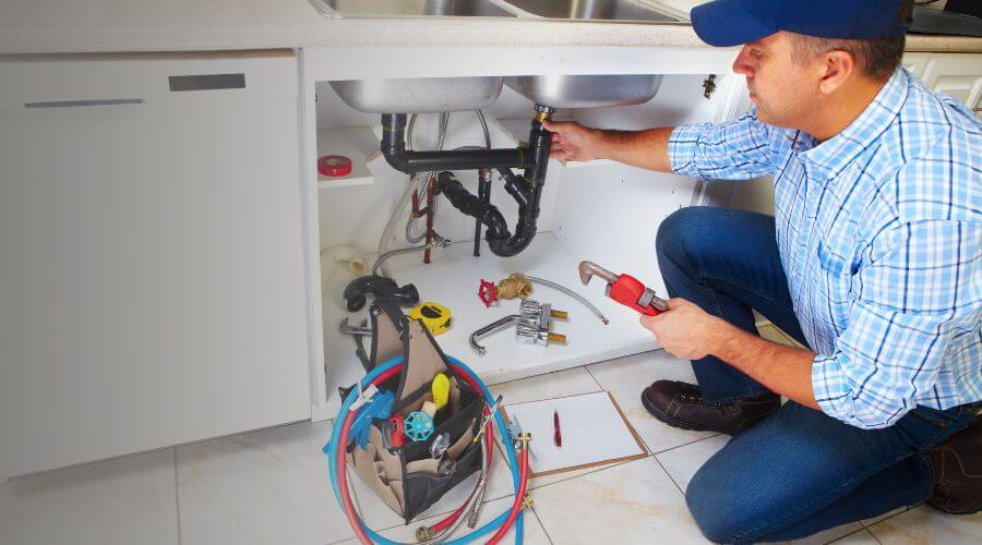 Local tankless water heater installation in Dawson, IL